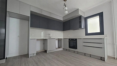 Bodrum Marina'ya 100 m Yenilenmiş 3+1 Triplex Villa | Site İçi