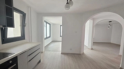 Bodrum Marina'ya 100 m Yenilenmiş 3+1 Triplex Villa | Site İçi