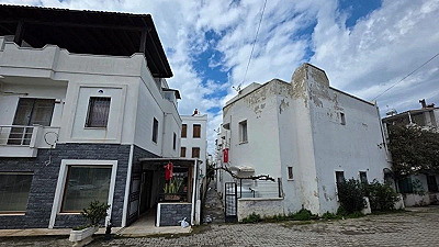 Turgutreis Marina'ya 50 m Satılık 3+1 Dubleks İkiz Villa